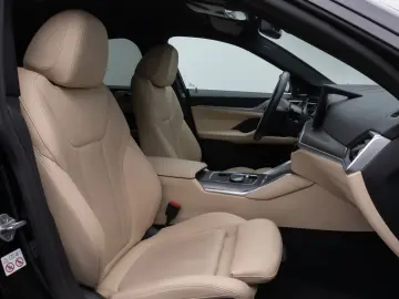 BMW i4 eD40 Gran Coupè M Sport Kamera DAB H K 19Zoll