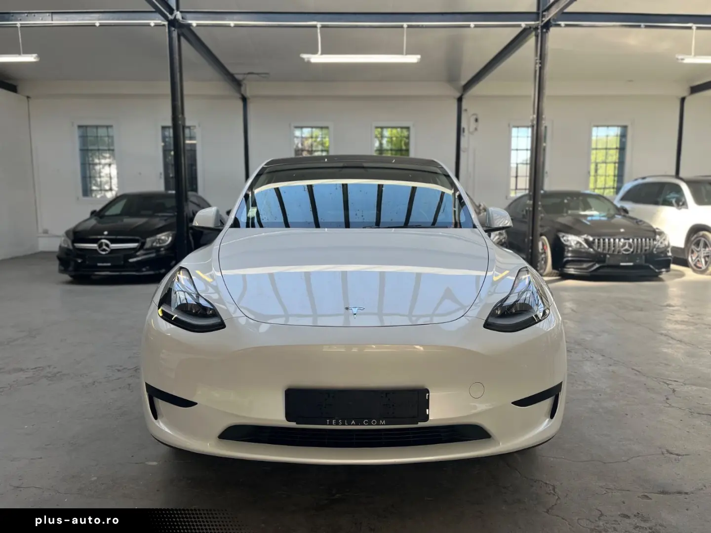 TESLA Model Y Long Range RWD