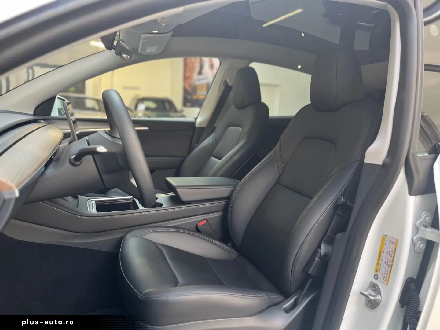 TESLA Model Y Long Range RWD