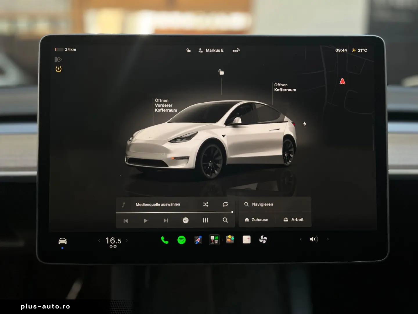TESLA Model Y Long Range RWD