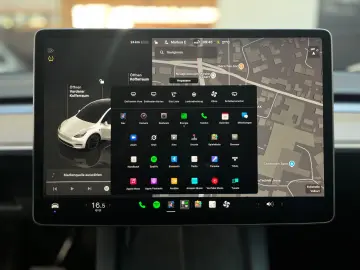TESLA Model Y Long Range RWD