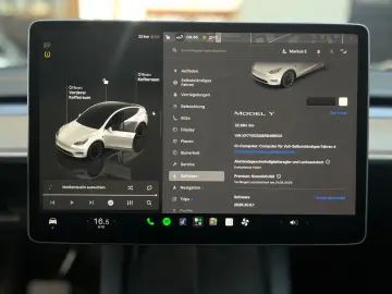 TESLA Model Y Long Range RWD