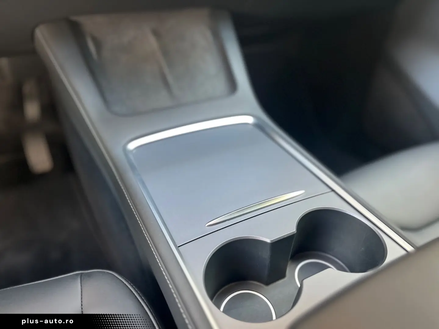 TESLA Model Y Long Range RWD