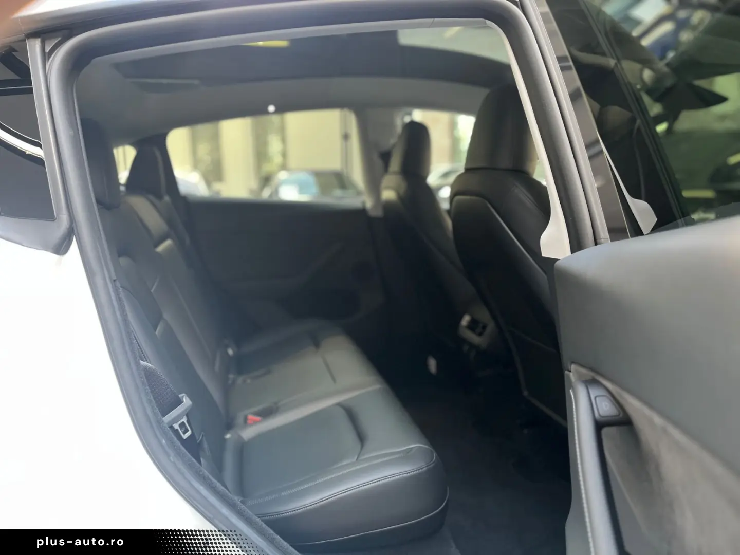 TESLA Model Y Long Range RWD