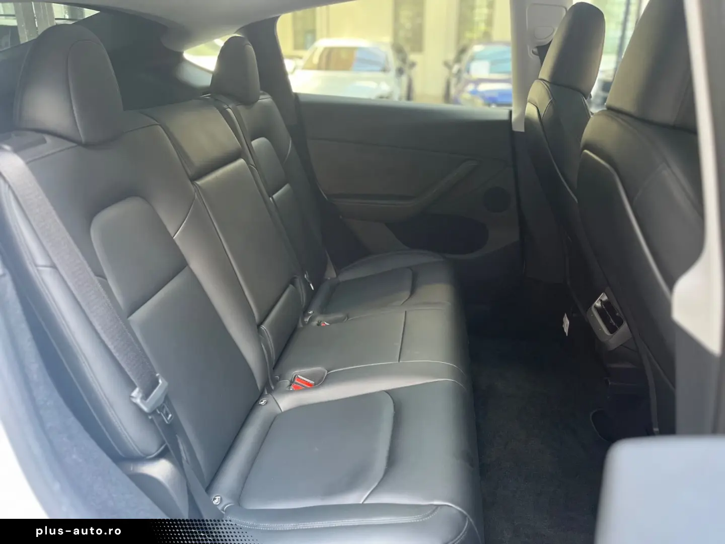 TESLA Model Y Long Range RWD