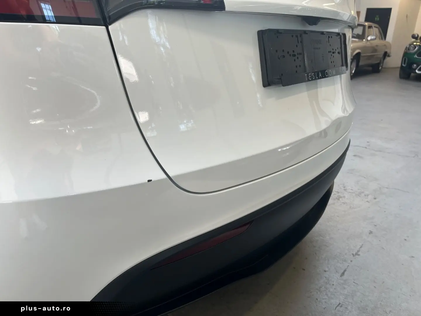 TESLA Model Y Long Range RWD