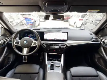 BMW i4 - 40 e M Sport 83 9 kWh LED HarmanKardon
