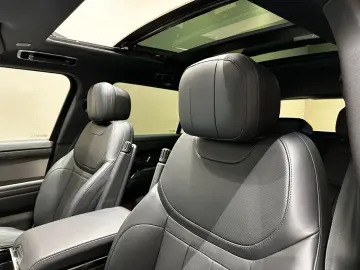 LAND ROVER Range Rover Sport D300 Dynamic SE MERIDIAN 360