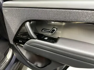 LAND ROVER Range Rover Sport D300 Dynamic SE MERIDIAN 360