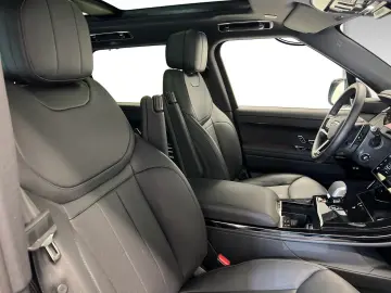 LAND ROVER Range Rover Sport D300 Dynamic SE AHK Pano DAB