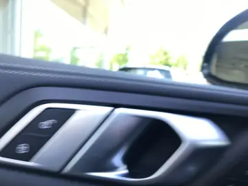 BMW X5 xDrive30d M Sportpaket Pro 7 S. DAB AHK-e