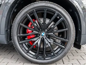 BMW X5 xDrive40d M Sport HUD PANO ACC AHK 360 KAM
