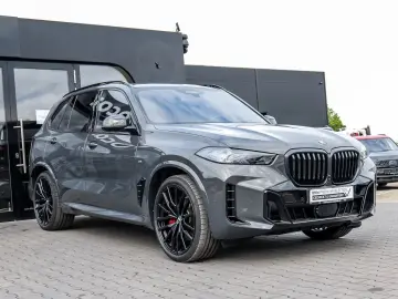BMW X5 xDrive40d M Sport HUD PANO ACC AHK 360 KAM