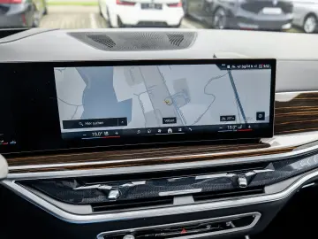 BMW X5 xDrive40d M Sport HUD PANO ACC AHK 360 KAM