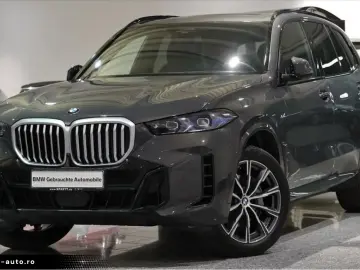BMW X5 xDrive30d M Sport AHK Pano. HarmKar. DrivAssP