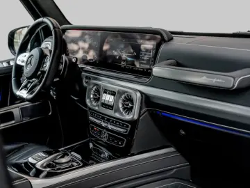 MERCEDES-BENZ G 63 AMG Manufaktur