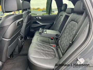 BMW X5 40d xDrive M SPORT  AHK PANO ACC H&K 360