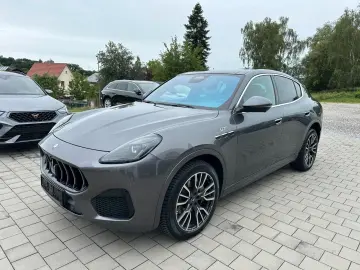 MASERATI Grecale 2.0 MHEV GT Auto 4WD PANO LED F1 KAM HUD