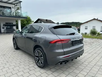 MASERATI Grecale 2.0 MHEV GT Auto 4WD PANO LED F1 KAM HUD