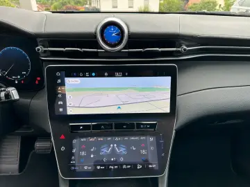 MASERATI Grecale 2.0 MHEV GT Auto 4WD PANO LED F1 KAM HUD