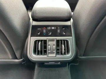 MASERATI Grecale 2.0 MHEV GT Auto 4WD PANO LED F1 KAM HUD