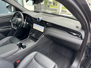 MASERATI Grecale 2.0 MHEV GT Auto 4WD PANO LED F1 KAM HUD