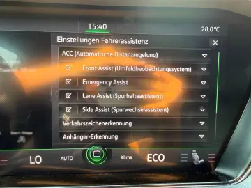 VW Touareg R-Line 4M MATRIX LEDER AHK LUFT 360