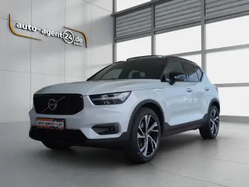 VOLVO  T4  R-Design XeniumPro Pano 360  H&K StHzg