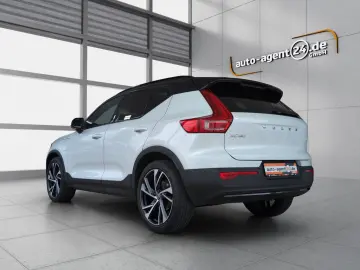 VOLVO  T4  R-Design XeniumPro Pano 360  H&K StHzg