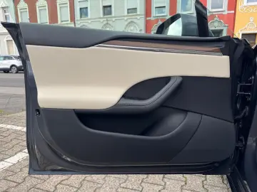 TESLA Model S Dual 100KW LONG RANGE FSD YOKE 1-HD TOP