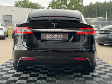 TESLA MODEL X RAVEN PERFORMANCE   7 SEATER   22INCH