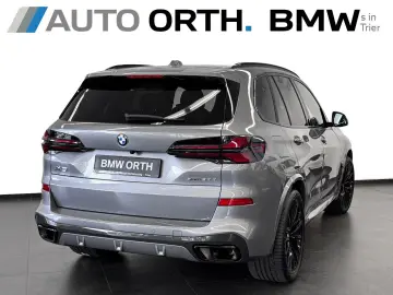 BMW X5 xDrive30d M-SPORT-PRO ST-HZG MASSAGE PANO AHK