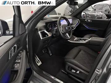 BMW X5 xDrive30d M-SPORT-PRO ST-HZG MASSAGE PANO AHK