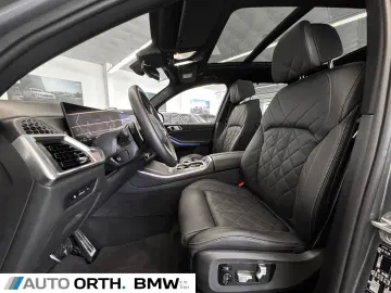 BMW X5 xDrive30d M-SPORT-PRO ST-HZG MASSAGE PANO AHK