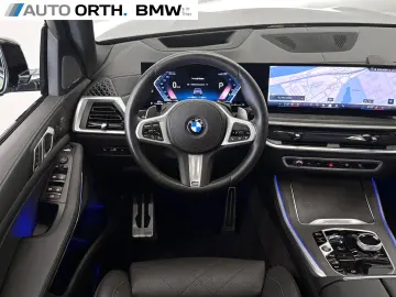 BMW X5 xDrive30d M-SPORT-PRO ST-HZG MASSAGE PANO AHK