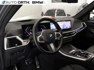 BMW X5 xDrive30d M-SPORT-PRO ST-HZG MASSAGE PANO AHK