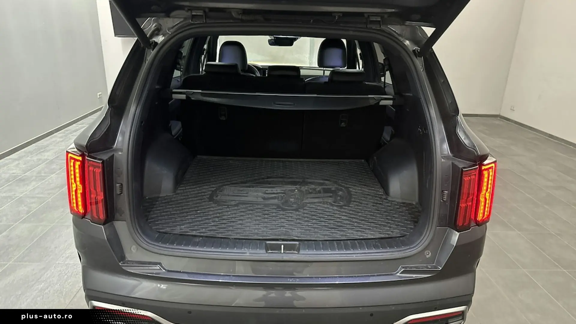 Kia Sorento Platinum Garantie 36 de luni LED Piele TVA