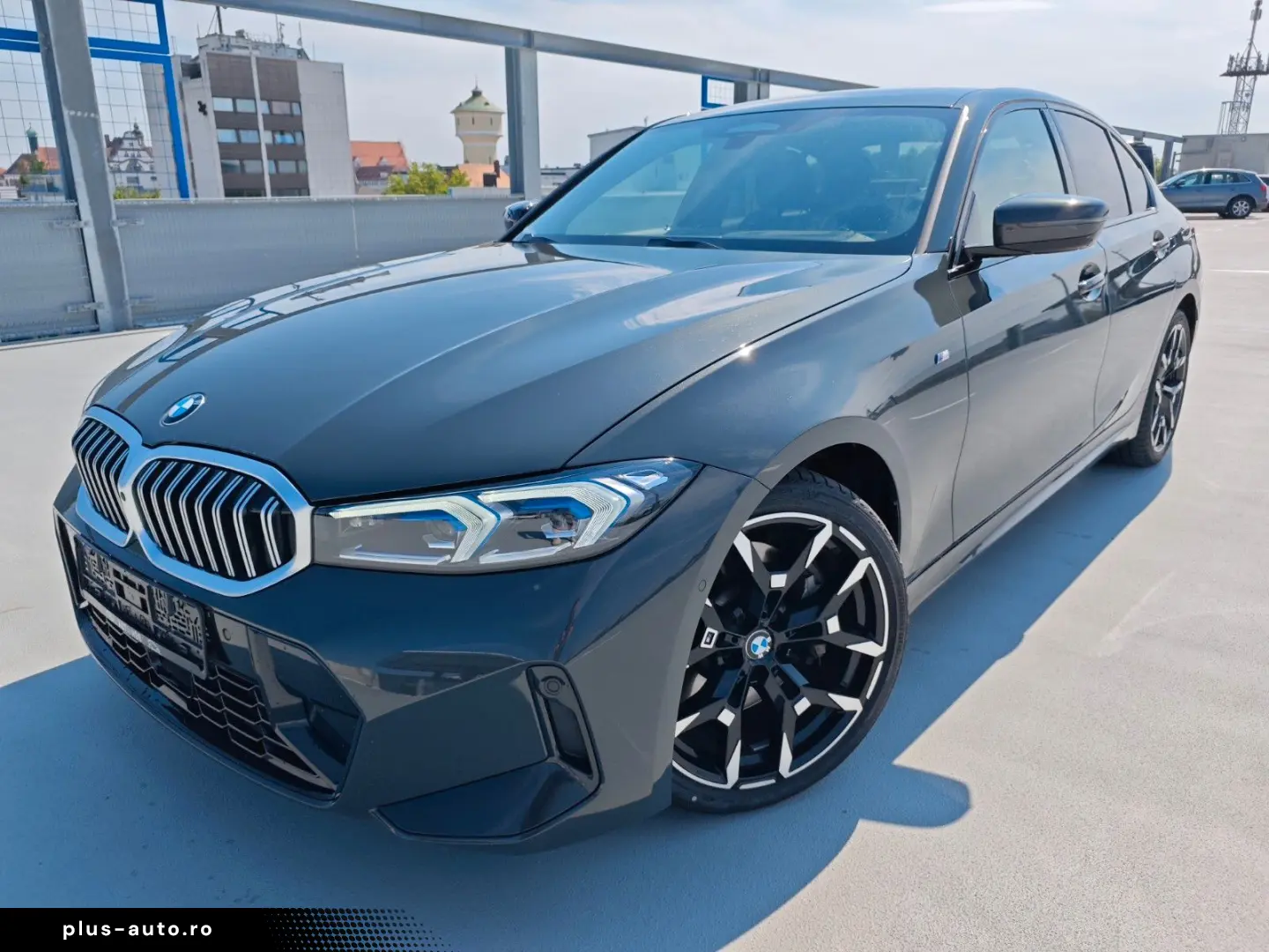 BMW 330i xDrive M-Sport DriAssProf HuD 360  AHK NP81