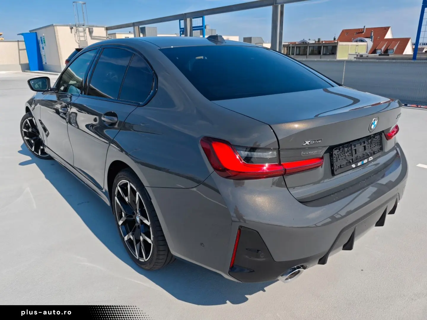 BMW 330i xDrive M-Sport DriAssProf HuD 360  AHK NP81