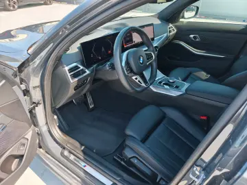 BMW 330i xDrive M-Sport DriAssProf HuD 360  AHK NP81