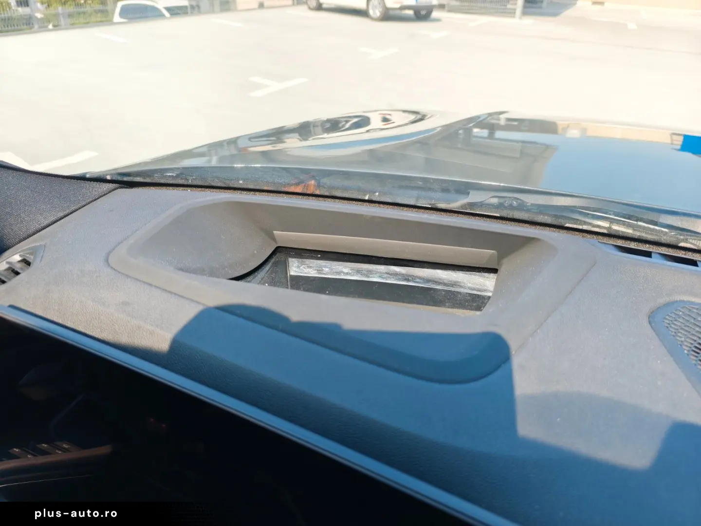 BMW 330i xDrive M-Sport DriAssProf HuD 360  AHK NP81