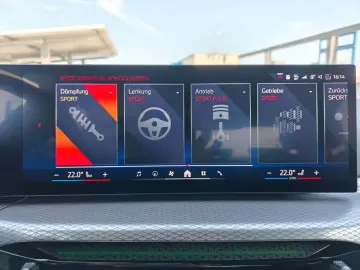 BMW 330i xDrive M-Sport DriAssProf HuD 360  AHK NP81