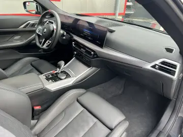BMW M4 Competition Innovation HarmanKardon HeadUp eS