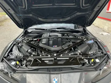 BMW M4 Competition Innovation HarmanKardon HeadUp eS