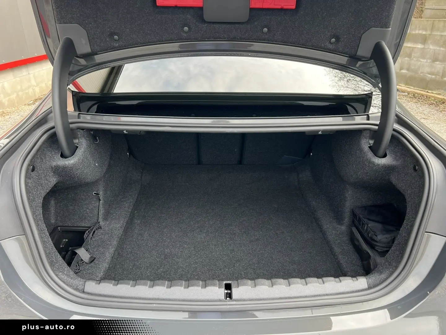 BMW M4 Competition Innovation HarmanKardon HeadUp eS