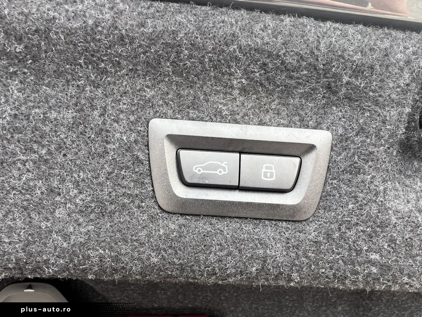 BMW M4 Competition Innovation HarmanKardon HeadUp eS