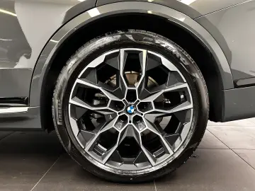 BMW X7 xDrive40d M Sportpaket 7-Sitzer Pano. Harman