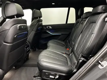 BMW X7 xDrive40d M Sportpaket 7-Sitzer Pano. Harman