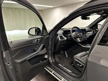BMW X7 xDrive40d M Sportpaket 7-Sitzer Pano. Harman
