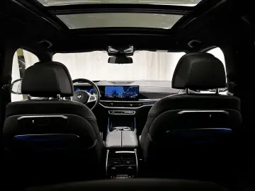 BMW X7 xDrive40d M Sportpaket 7-Sitzer Pano. Harman